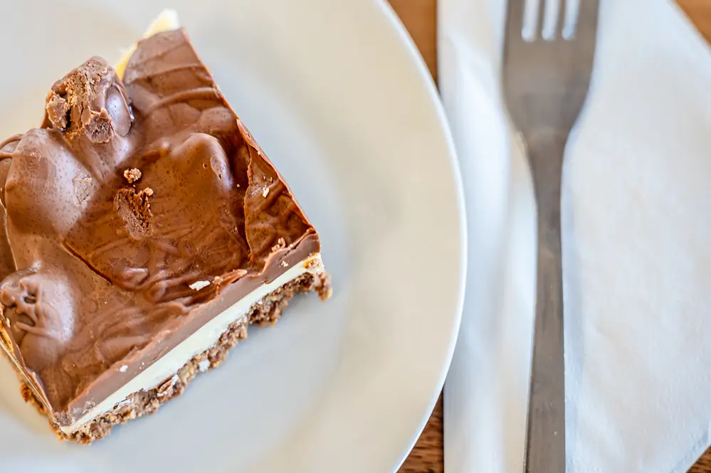 Chocolate tiffin slice on a plate