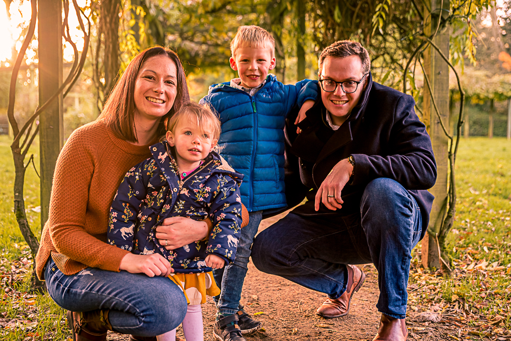 Outdoor Family Portrait of family of 4