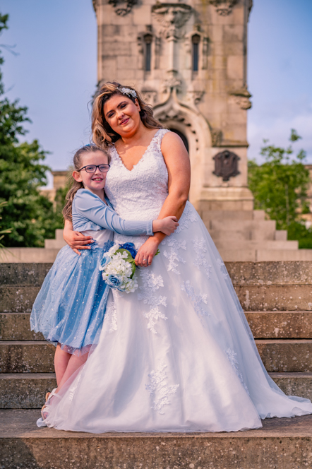 The bride with her flower girl